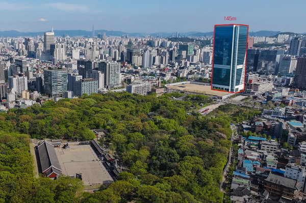 종묘 상공사진 및 세운4구역 가상도 (사진출처 국가유산청 블로그)